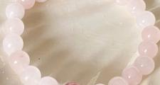 水晶邊緣手镯美拍技巧：如何拍出完美照片？